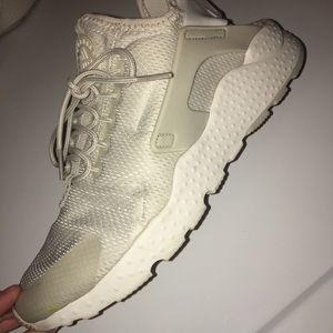 Women's Nike Huaraches